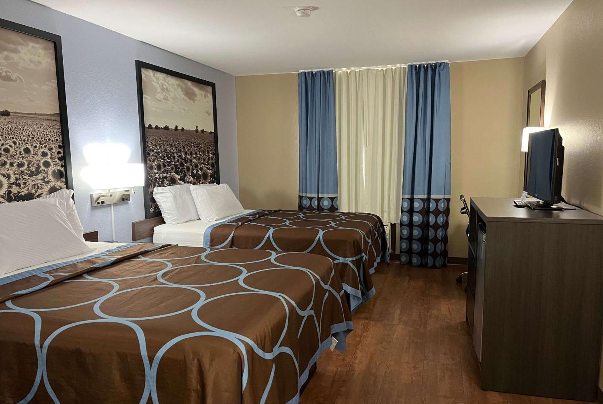 Super 8 By Wyndham Independence Ks Hotel Luaran gambar